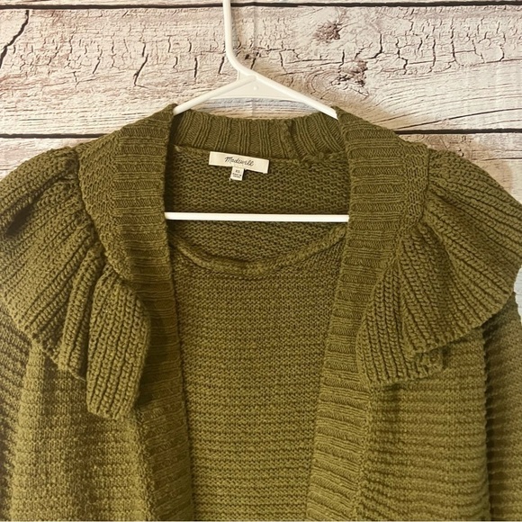 Madewell Ruffle Cardigan Sweater In Green - Picture 4 of 12
